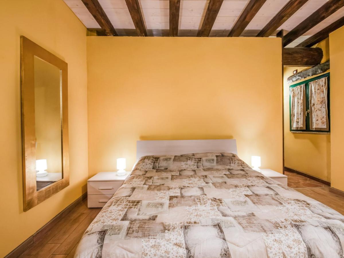 Cozy Chalet at Marone Lake Lombardy with Pool Zewnętrze zdjęcie