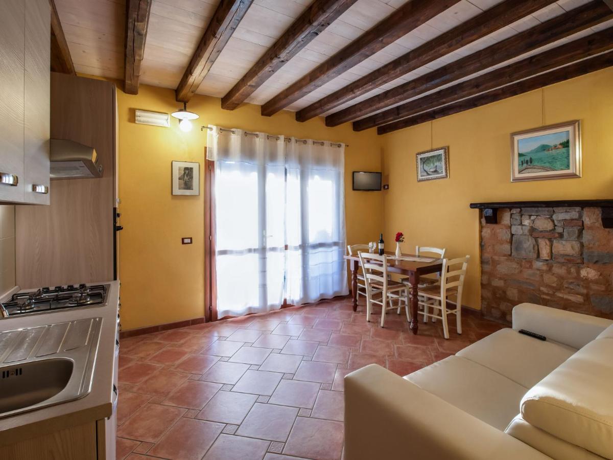 Cozy Chalet at Marone Lake Lombardy with Pool Zewnętrze zdjęcie