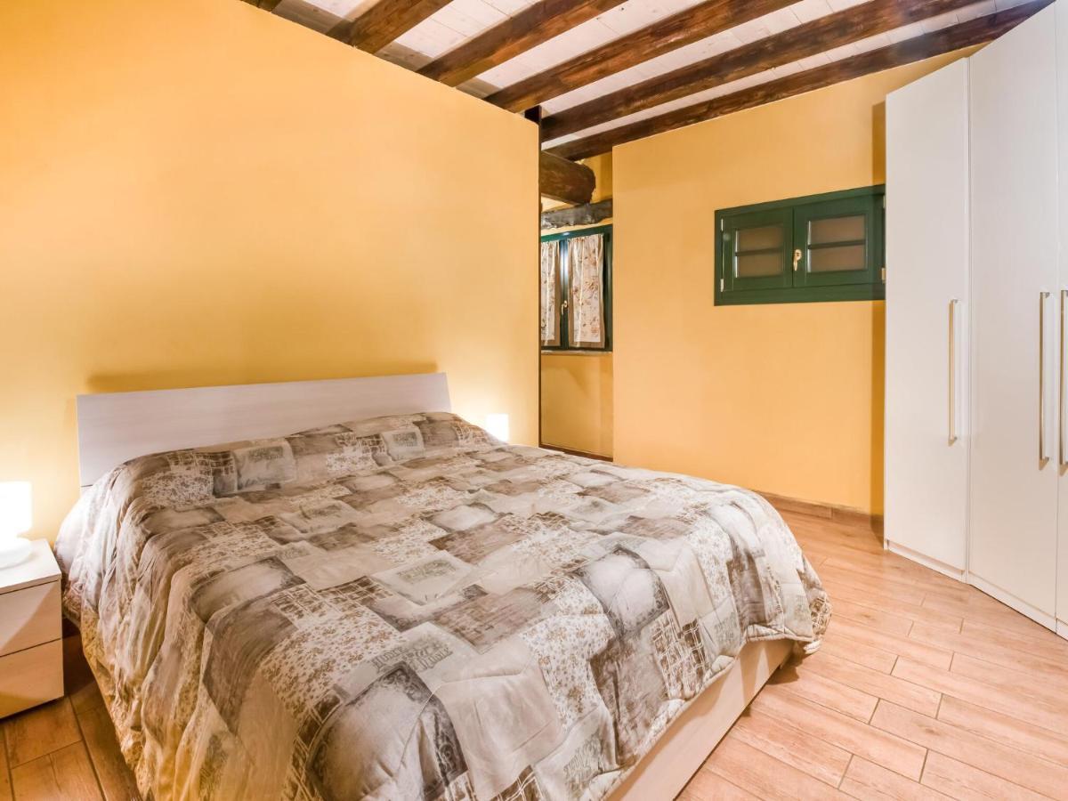 Cozy Chalet at Marone Lake Lombardy with Pool Zewnętrze zdjęcie