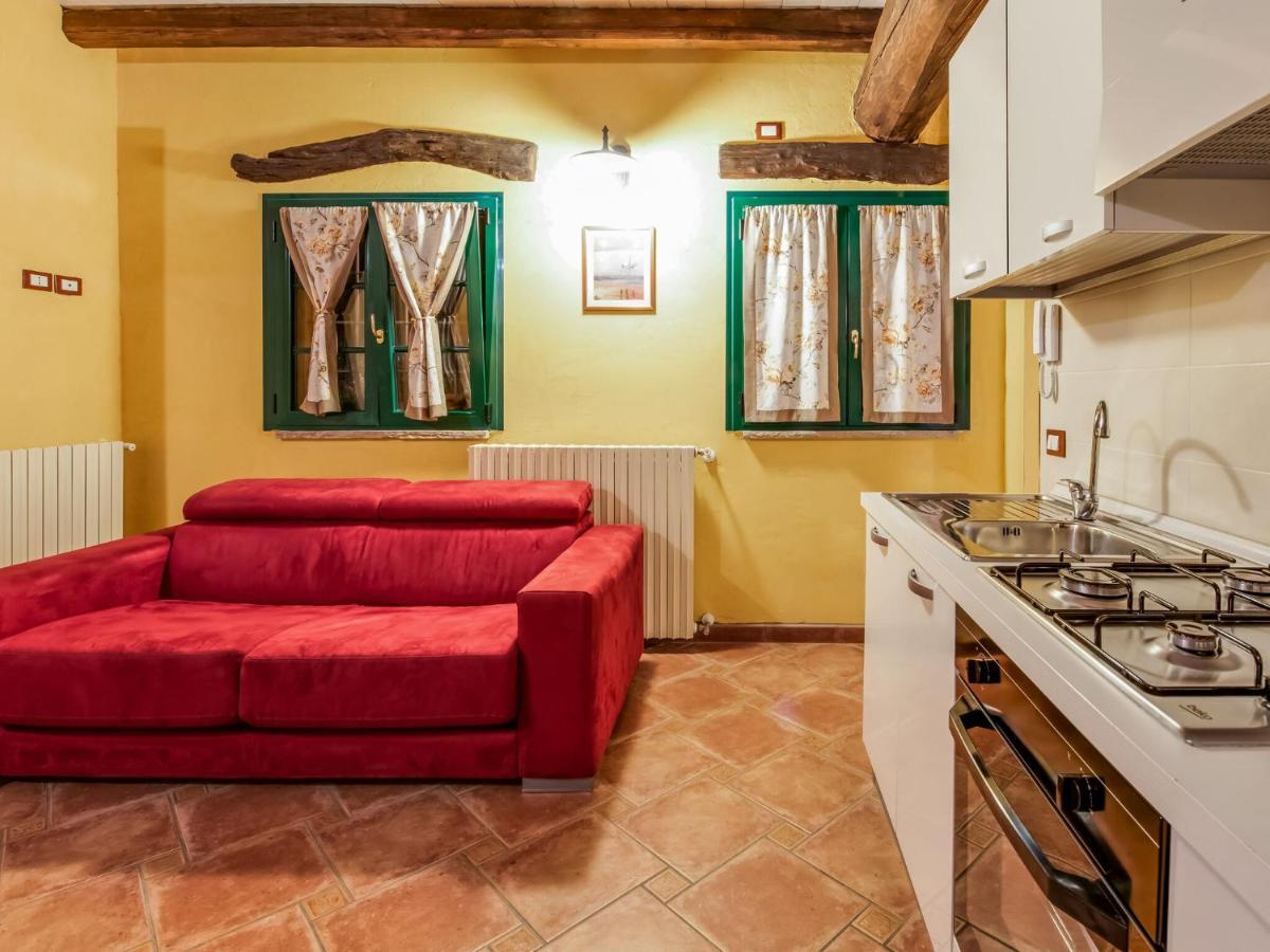 Cozy Chalet at Marone Lake Lombardy with Pool Zewnętrze zdjęcie