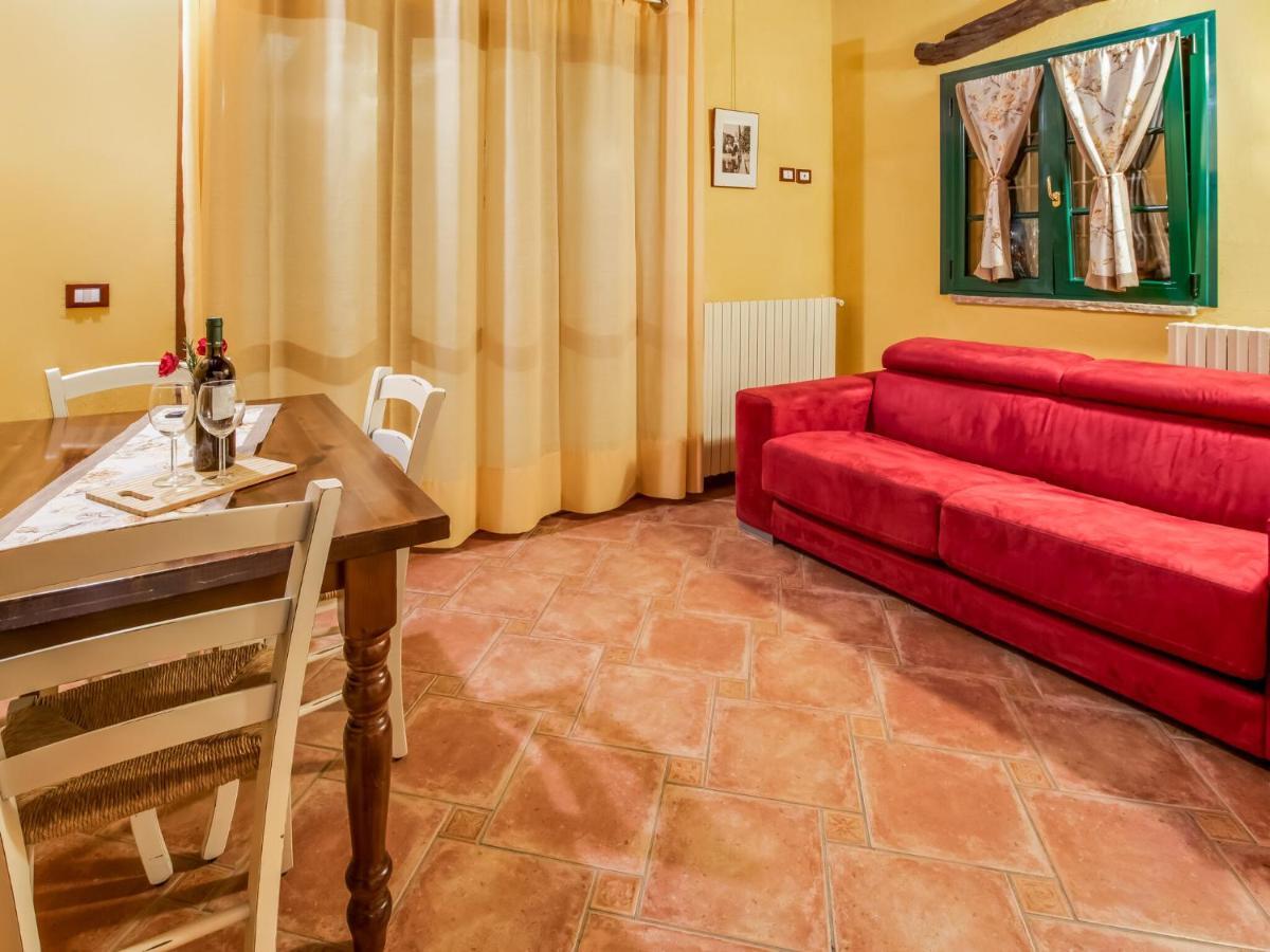 Cozy Chalet at Marone Lake Lombardy with Pool Zewnętrze zdjęcie